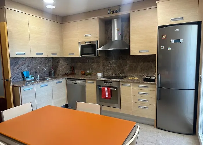 Casa Amanda Вальдерробрес